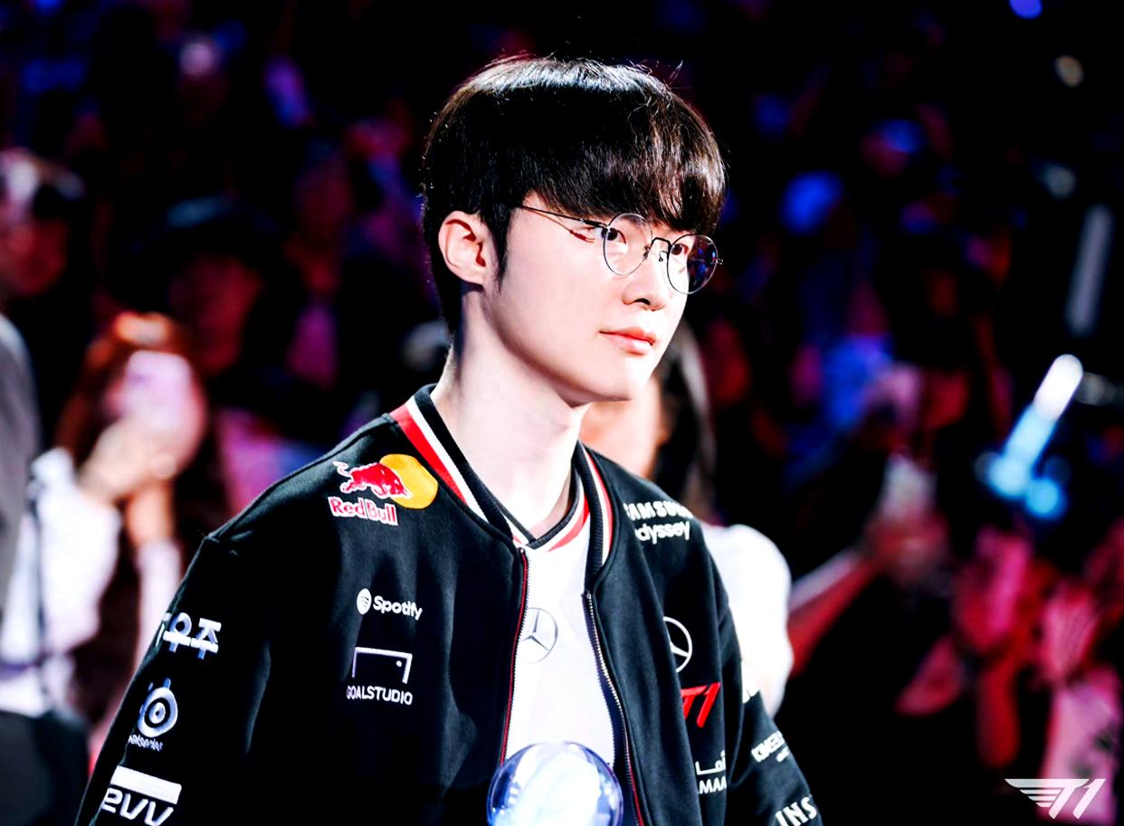 AYX-包含Faker在G2比赛中问鼎冠军，大胜引发热议！的词条