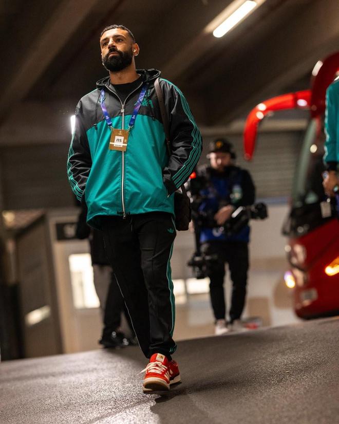 爱游戏体育-包含萨拉赫回归赛场，回归赛场首场状态亮眼，独行侠观众沸腾！的词条